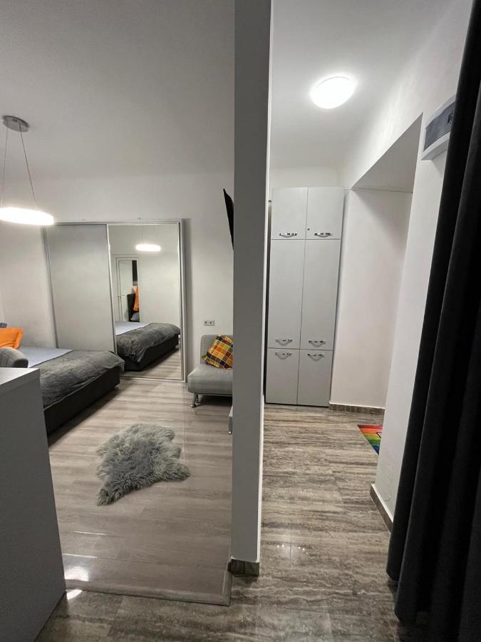 Central Studio Brasov Luaran gambar